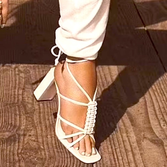 New JESSICA SIMPSON Maena Lace-up Strappy Leather High Heel  Sandal  SZ 9.5 - Picture 1 of 8